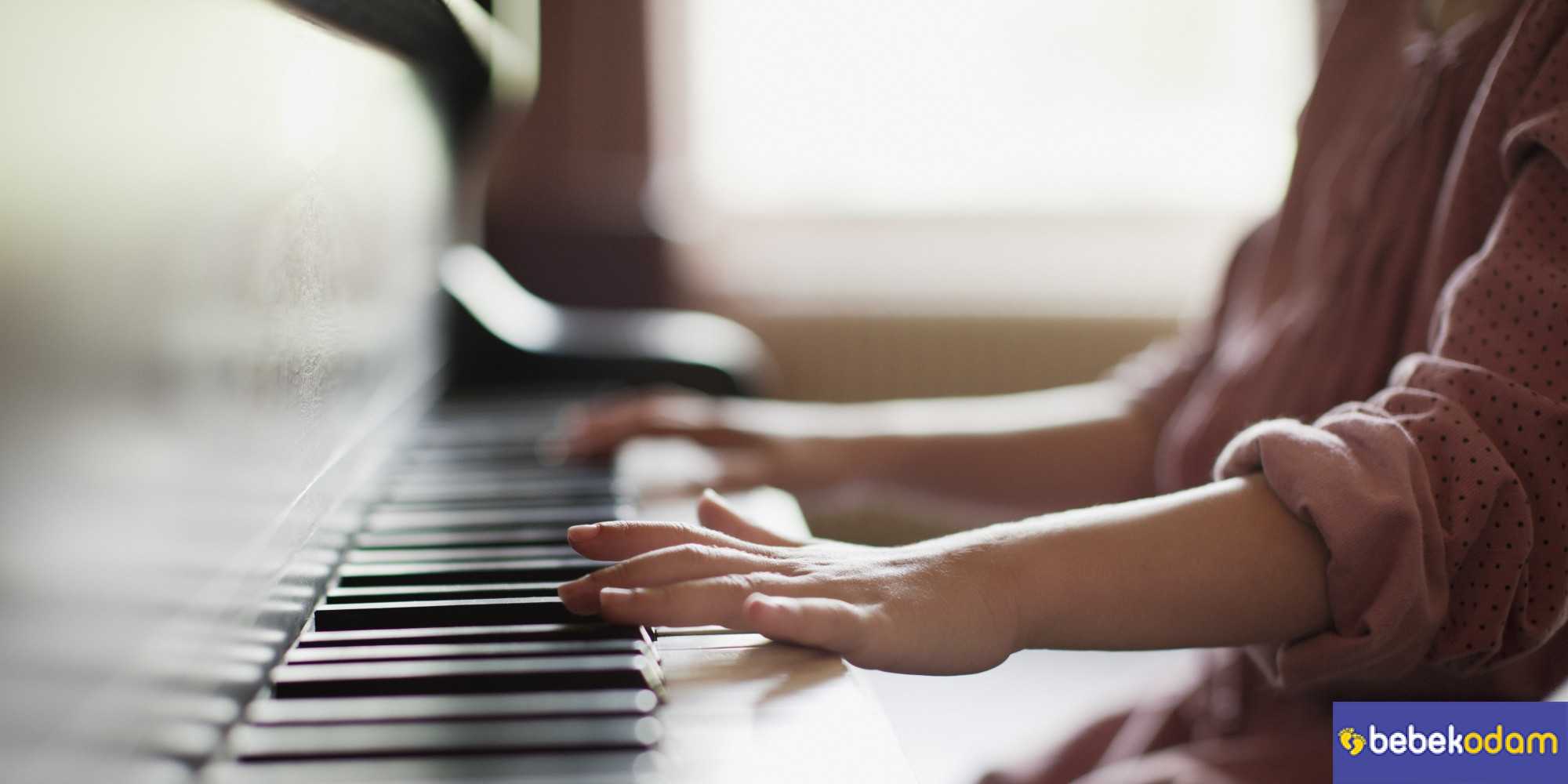 Çocuklarda Müzik Derslerinin Faydaları
