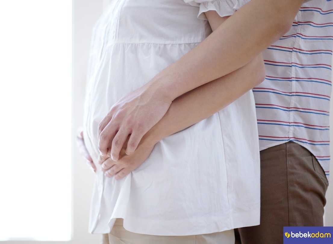 Kız Çocuğuna Hamile Kalmanın Yolları Var Mıdır? Cinsiyet Belirlenir Mi?