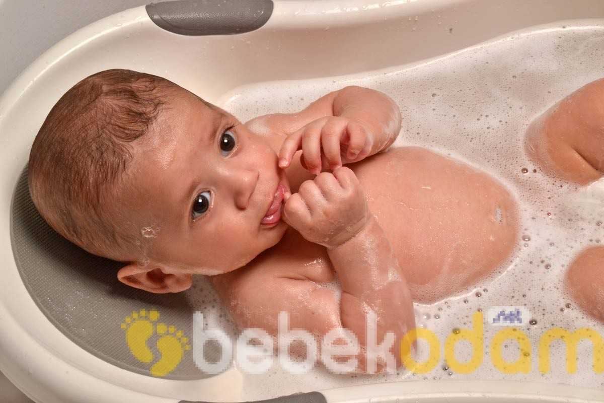 Yeni doğan bebek nasıl yıkanır? Nelere dikkat etmek gerekir?